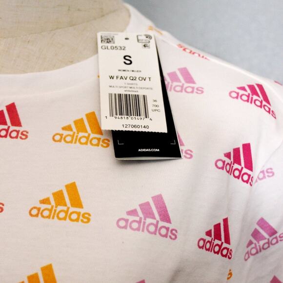Adidas Gradient Logo Boyfriend Tee Size Small NWT - Picture 2 of 6
